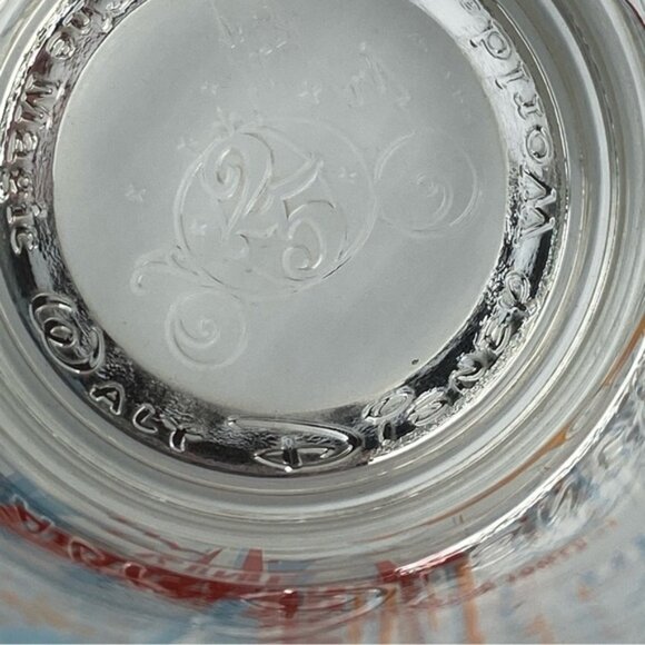 Walt Disney Studios Glass 25th Anniversary Edition 16 oz - Picture 7 of 9